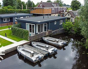 Unterkunft 2617301 • Ferienhaus Het Friese platteland • Vakantiehuis voor 4 pers. inclusief boot, aan de rivier de 