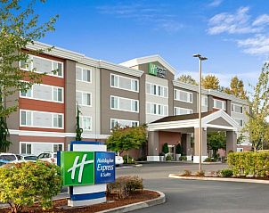 Guest house 2626101 • Apartment Noordwesten • Holiday Inn Express Hotel & Suites Marysville, an IHG Hotel 