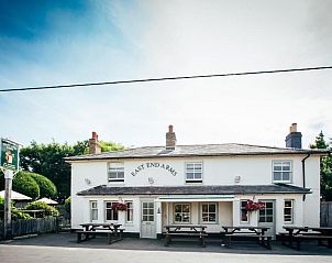 Guest house 28506507 • Holiday property England • The East End Arms 