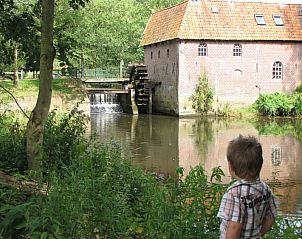 Historische watermolen in de omgeving van 't Zwaontje, vakantiehuis in Winterswijk, Achterhoek.