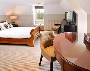 Guest house 30106505 - Apartment England - The Crown Manor House Hotel