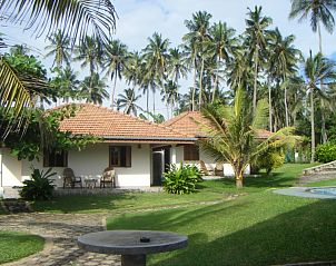 Guest house 3042001 - Holiday property Middle-Sri Lanka - Briddens Cabanas