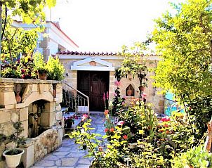 Guest house 3101301 • Holiday property Paphos • Rose Garden Villa Peristerona 