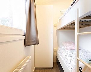Gezellige kinderkamer met stapelbed in Module 6 personen, vakantiehuis in Lunteren, Veluwe, Gelderland.