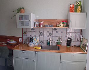 Functionele keuken in Vakantiehuis in De Steeg, Veluwe, Gelderland.