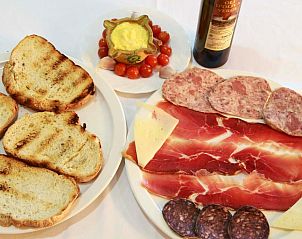 Verblijf 32414701 - Vakantiewoning Catalonië / Pyreneeën - Ca La Conxita Hostal & Restaurante