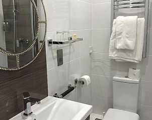 Guest house 32506505 - Apartment England - The Pines Hotel