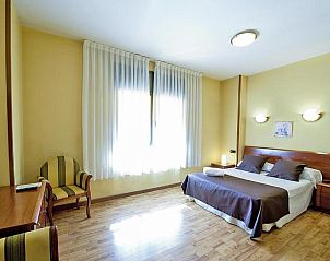 Guest house 33014701 - Apartment Catalonia / Pyrenees - Hotel Ciutat de Tarrega