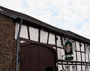 Guest house 33902501 - Bed and Breakfast Eifel / Mosel / Hunsrueck - Hotel zum Schwan Weilerswist