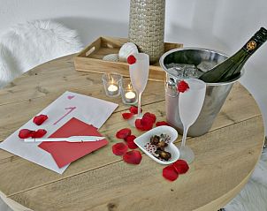 Guest house 370208 - Bed and Breakfast Midden Limburg - Bed & Wellness Het Gelukshuis