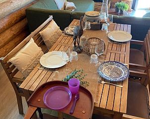 Guest house 385239 - Bungalow Noord Limburg - Knus boomstamhuisje op De Schatberg