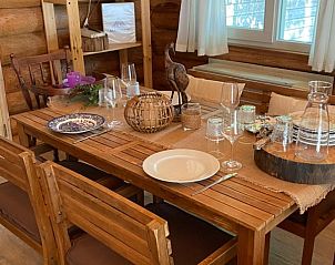 Guest house 385239 - Bungalow Noord Limburg - Knus boomstamhuisje op De Schatberg