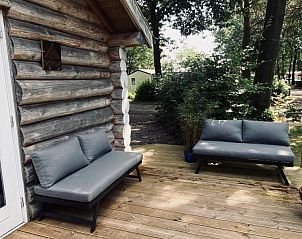 Guest house 385239 - Bungalow Noord Limburg - Knus boomstamhuisje op De Schatberg