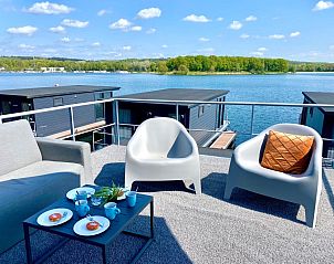 Verblijf 386125 - Vakantiewoning Noord Limburg - Floating in Limburg - rooftop