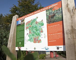 Informatiebord over natuurgebied De Maashorst, nabij De Heidebloem vakantiehuis, Schaijk.