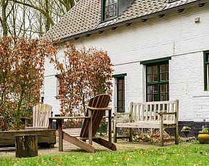 Gezellig terras bij Huisje in Putte, vakantiehuis in West Brabant, Noord Brabant.