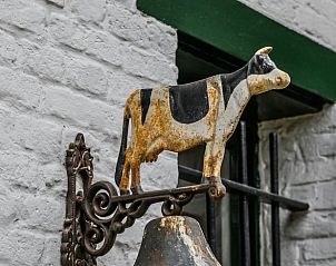 Decoratieve bel bij Huisje in Putte, vakantiehuis in West Brabant, Noord Brabant.