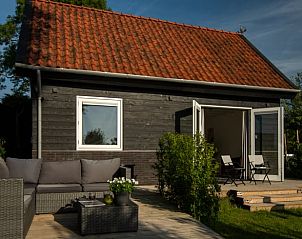Vacation cottage in Klundert with terrace and comfortable seating, located in West Brabant, North Brabant.