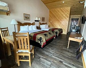 Guest house 4525803 • Apartment Rocky Mountains • The Longhorn Ranch Lodge & RV Resort 