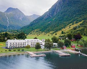 Guest house 5127601 • Apartment West Noorwegen • Rosendal Fjordhotel 