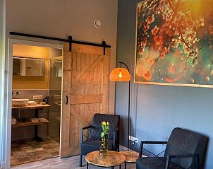 Winter hiking trail near Holiday home in Giethmen, Vecht region, Overijssel, with beautiful snowy landscape.