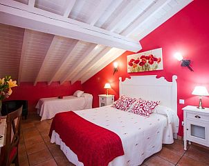 Verblijf 56921102 • Vakantie appartement Het groene Spanje • Posada Las Tres Mentiras de Santillana del Mar 