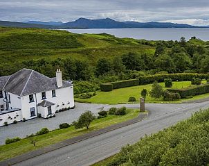 Guest house 5706801 • Apartment Scotland • Toravaig House Hotel 