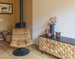 Keuken met barstoelen in vakantiehuis UT072, Austerlitz.