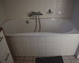 Bad in Strand 21 vakantiehuis, Scharendijke, Zeeland.