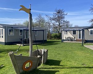 Guest house 600407 • Chalet Schouwen-Duiveland • Camping de Duinhoeve 