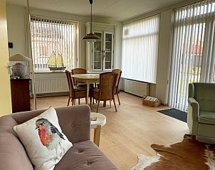 Gezellige woonkamer van Vebenabos 43a vakantiehuis in Vlissingen, Walcheren.