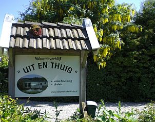 Ingang van Vakantieverblijf Uit en Thuis in Biggekerke, Walcheren, Zeeland.