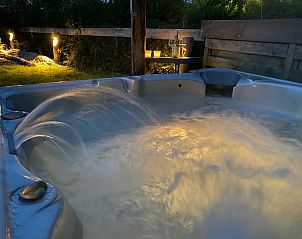 Verblijf 661217 • Vakantiewoning Goeree-Overflakkee • ZeeLandZon met jacuzzi en sauna 