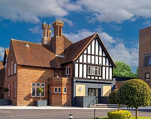 Guest house 66206501 • Apartment England • Holiday Inn London-Bexley, an IHG Hotel 