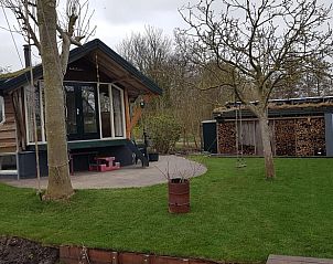 Vakantiehuis in Reeuwijk met grote tuin en houtopslag, gelegen in het Groene Hart.