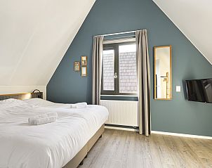 Comfortabele slaapkamer in De Reeuwijkse Plassen 8-persoons kinderwoning, vakantiehuis in Reeuwijk, Zuid-Holland.