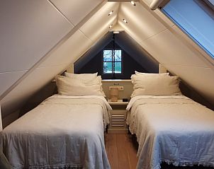 Knusse slaapkamer in Vakantiehuis in Bergambacht, Groene Hart, Zuid-Holland.