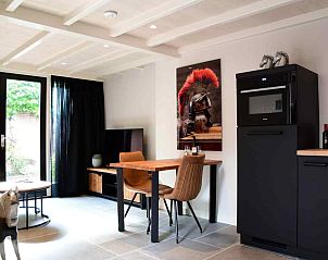 Binnenruimte van ZH032 vakantiehuis in Valkenburg met stijlvolle inrichting.