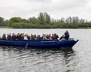 Boottocht op het meer bij Huisje in Simonshaven, vakantiehuis in Zuid-Holland.