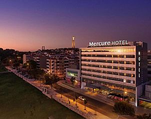 Verblijf 6913101 • Vakantie appartement Vale do Tejo • Mercure Lisboa Almada 