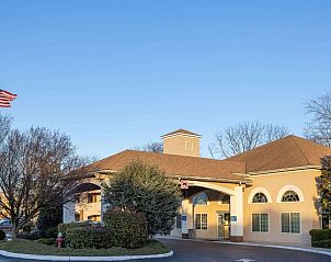 Guest house 7125201 • Apartment Oostkust • Days Inn & Suites by Wyndham Cherry Hill - Philadelphia 