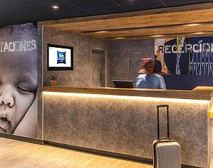 Verblijf 7715302 • Vakantie appartement Costa de Valencia • Ibis Budget Valencia Aeropuerto 
