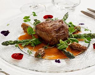 Verblijf 8420001 - Vakantie appartement Saarland - Victor's Residenz-Hotel Schloss Berg