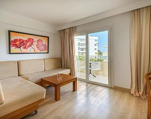 Guest house 8716006 - Apartment Mallorca - Aparthotel Cap De Mar