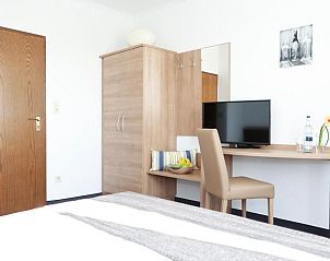 Guest house 9302701 - Holiday property Rhineland-Palatinate - Hotel zwei&vierzig