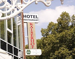 Verblijf 9702603 • Vakantie appartement Noordrijn-Westfalen • Hotel Kaiserhof Wesel 